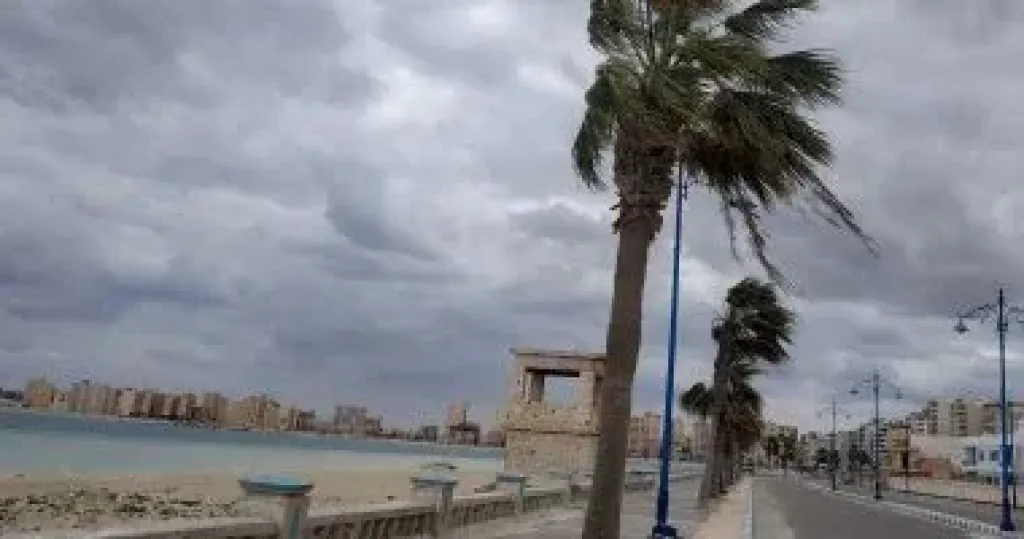 الأرصاد تحذر من انخفاض الحرارة.. وهذه المنطقة الأكثر برودة فى مصر