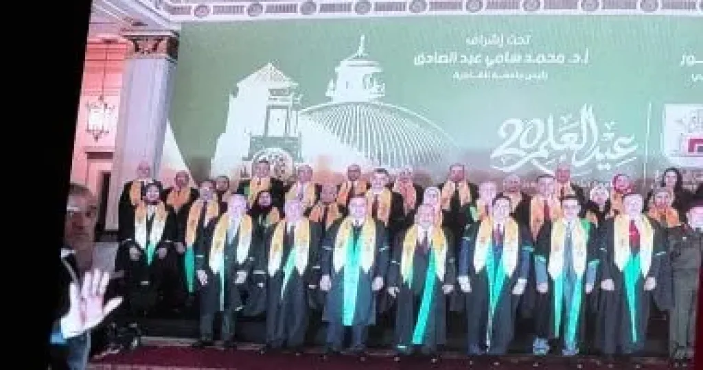 موكب لمجلس جامعة القاهرة ضمن فعاليات احتفالية عيد العلم الـ 20