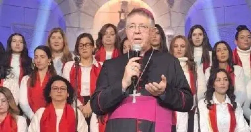 مطران الكنيسة اللاتينية بمصر يشهد احتفالية كورال بازيليك السيدة العذراء