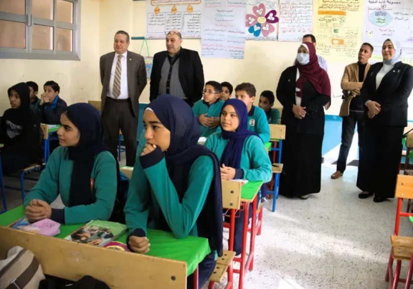 رئيس هئية الجودة والاعتماد يزور  خمس مدارس بالاسماعيلية