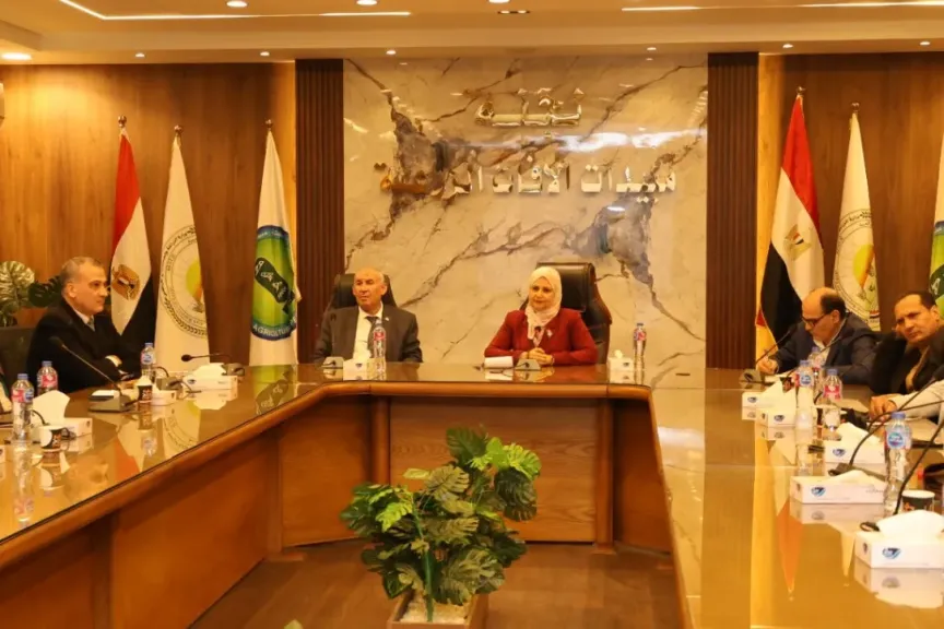 ”الزراعة” تبحث آليات تطوير برنامج تأهيل مطبقي مبيدات الآفات الزراعية |صور