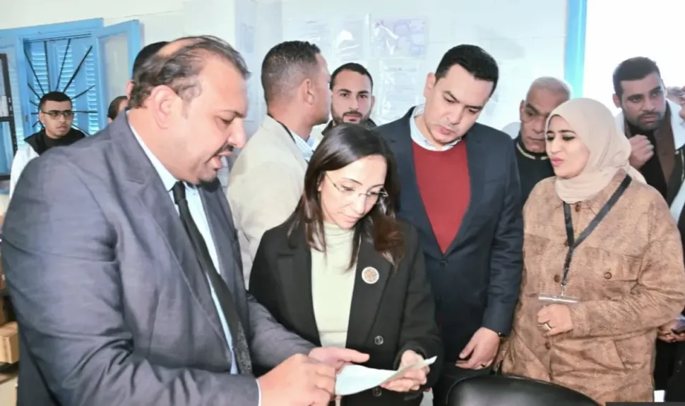 جاكلين تتفقد القافلة الطبية وبنك الشفاء بالوحدة الصحية بقرية الجنبيهي بحوش عيسى|صور