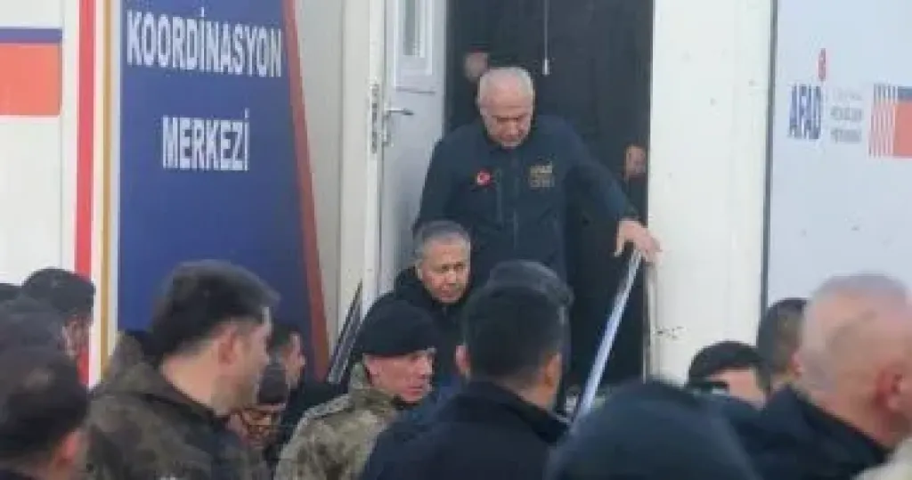 وفد عسكرى ليبى يصل تركيا للمشاركة فى تحقيقات تحطم طائرة محمد الحداد