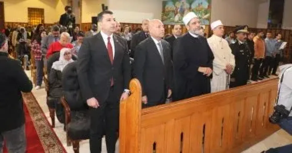 محافظ القاهرة يشهد احتفال «الأسقفية» بعيد الميلاد نائبًا عن رئيس الوزراء