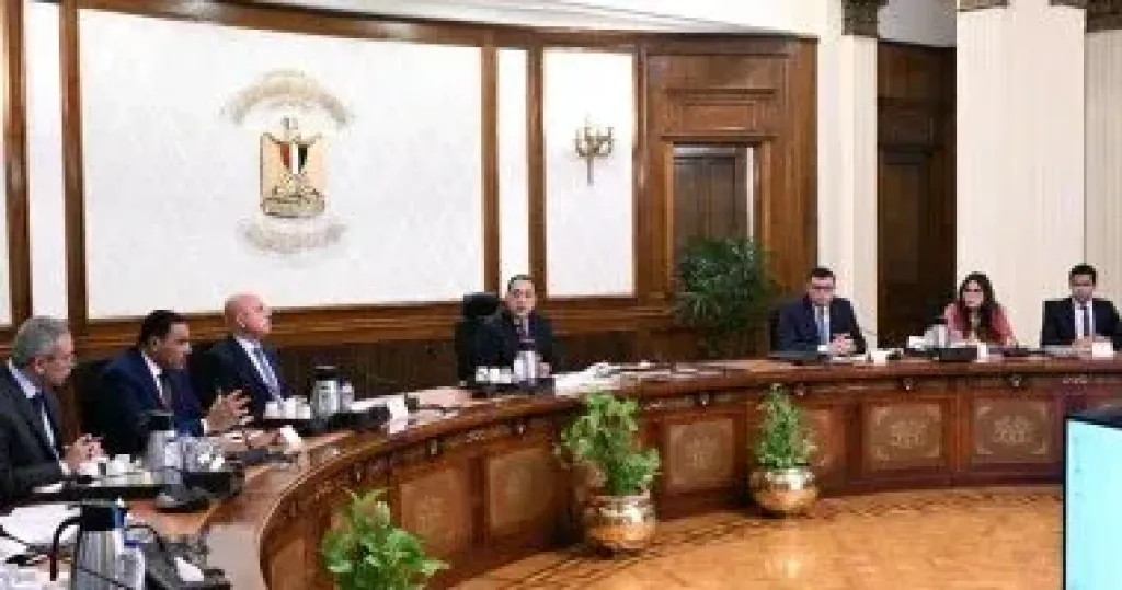 رئيس الوزراء يتابع موقف تنفيذ مشروعات مدينتى «رأس الحكمة الجديدة» و«شمس الحكمة»