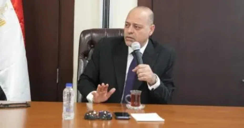 وزير العمل للعاملين بالديوان العام:«أنتم شركاء النجاح ولن ندّخر جهدًا فى تذليل العقبات»