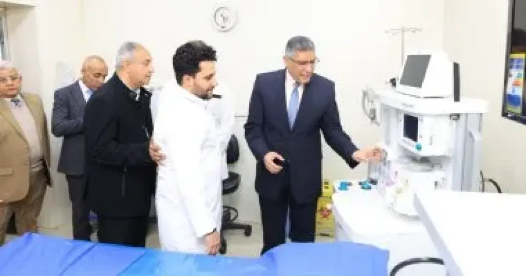 محافظ الجيزة يفتتح قسم رعاية المخ والأعصاب بمستشفى الوراق المركزى