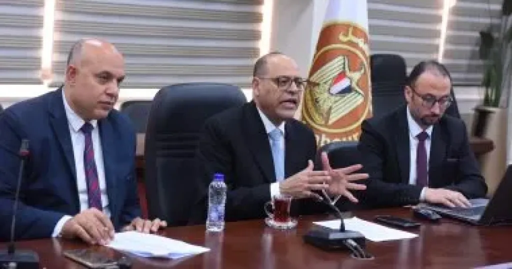 وزير العمل يشهد اختبارات برنامج ”سفراء العمل” بعد تقدم 1117 طلب التحاق