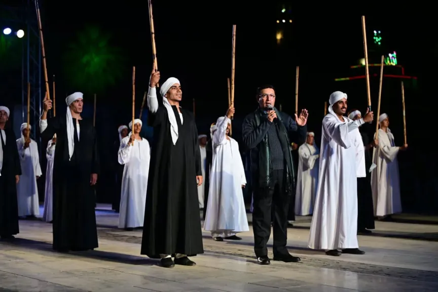 محافظ أسيوط: فرقة أسيوط للفنون الشعبية تتألق في مهرجان التحطيب