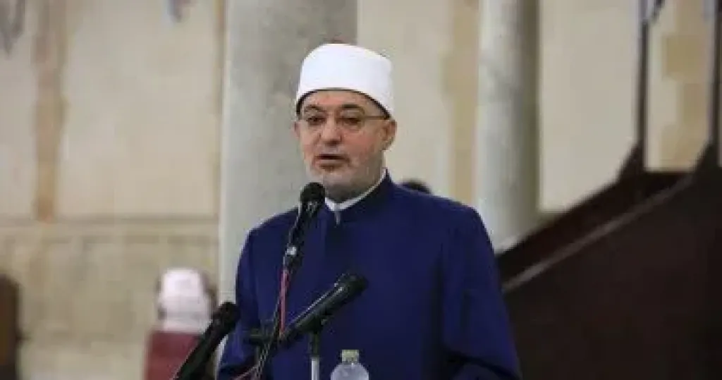 مفتى الجمهورية يدين الهجوم على مسجد بمحافظة حمص السورية