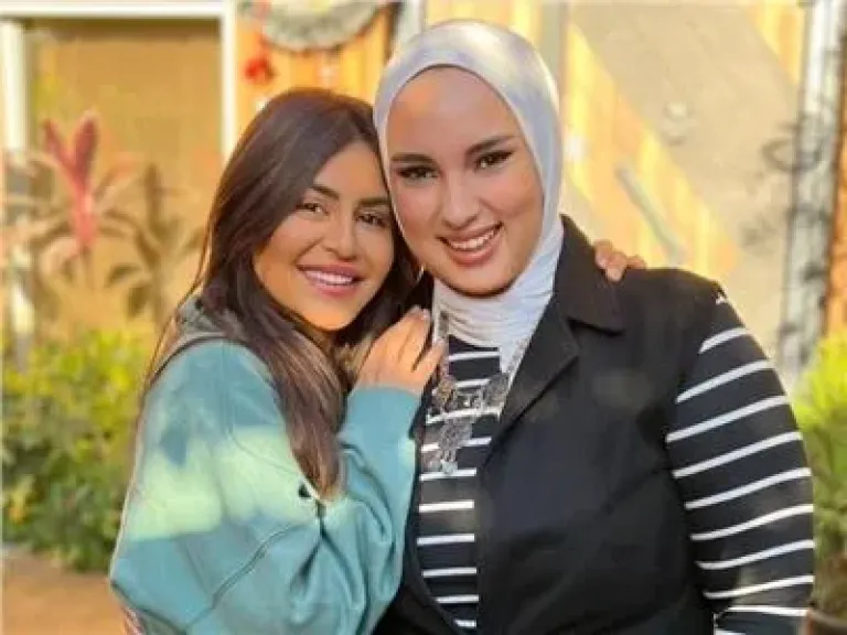 منة فضالي: محمد رمضان حافظ قرآن.. ولو حجيت هسيب الفن