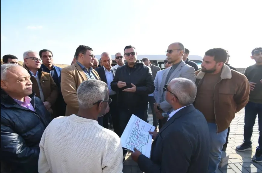 وزير الإسكان يتفقد أعمال مرافق ”بيت الوطن” بالنرجس وتطوير محور التسعين الشمالي بمدينة القاهرة الجديدة