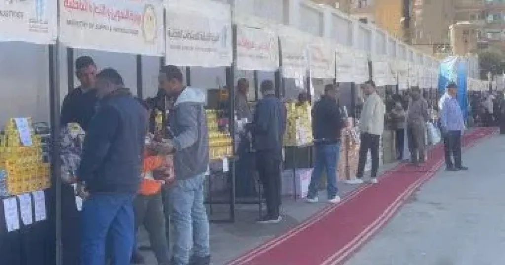 سوق اليوم الواحد فى حدائق الأهرام يواصل عمله اليوم.. تخفيضات تصل لـ30%