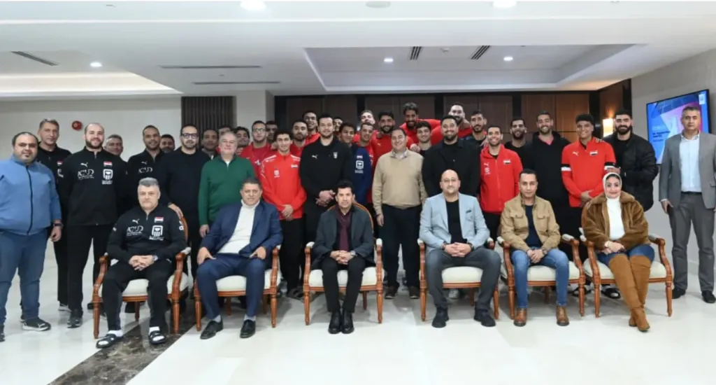 استعدادًا لأمم أفريقيا لليد 2026.. وزير الشباب والرياضة يلتقي منتخب مصر قبل المشاركة في بطولة إسبانيا الدولية