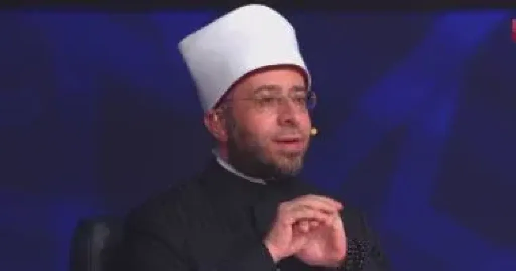 وزير الأوقاف يلقى قصيدة شعرية وليدة اللحظة ببرنامج دولة التلاوة