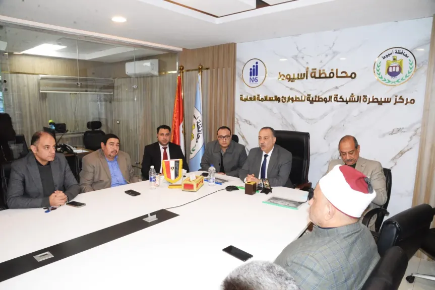 محافظ أسيوط: انتهاء اليوم الأول من جولة الإعادة بالدائرة الثالثة وغلق اللجان