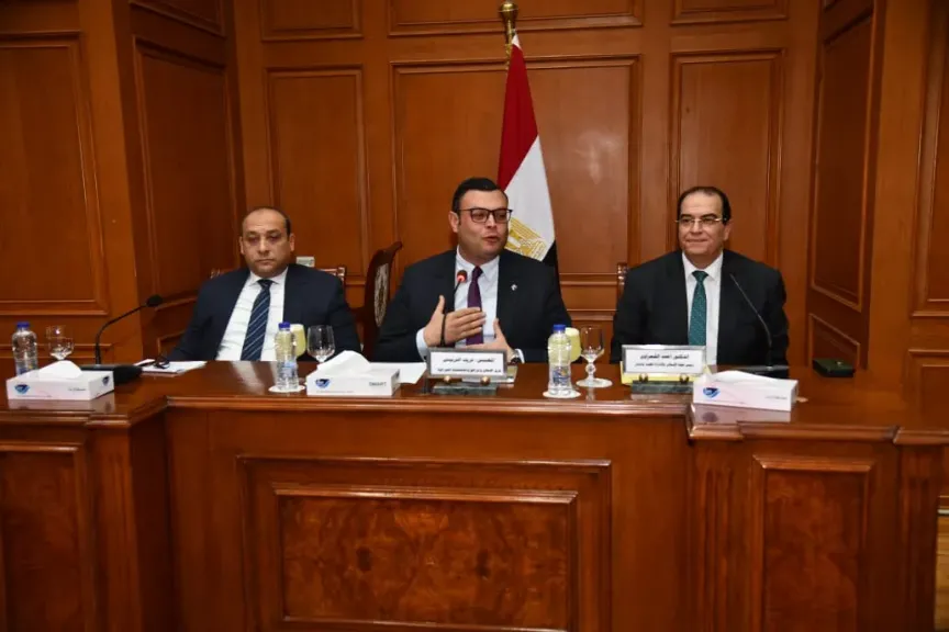 وزير الإسكان لـ«الشيوخ»: نسابق الزمن لإنهاء تأخيرات «الإسكان الاجتماعي» ونستهدف التسليم 14 يونيو المقبل