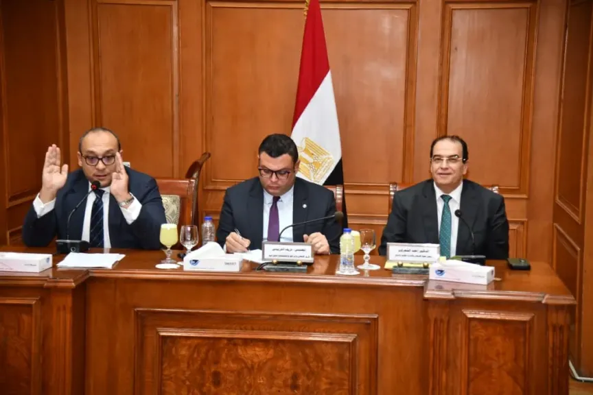 وزير الإسكان: منفتحون على تعديل لائحة التصالح وندرس نموذج الإسكان القومى بالشراكة مع المطورين