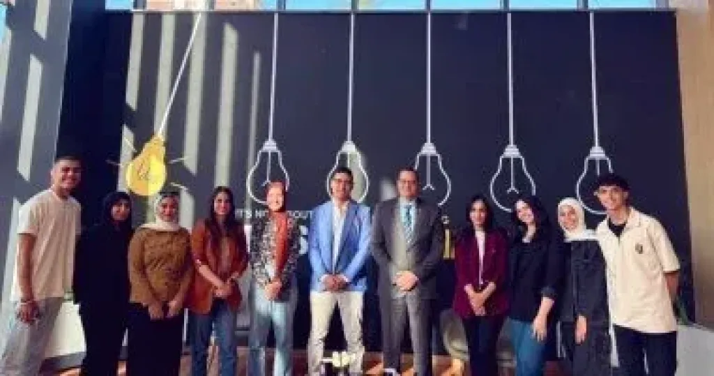 عميد حقوق عين شمس: من لا يحمى فكرته بالقانون لا يلوم إلا نفسه