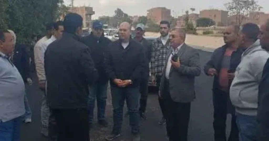 نائب محافظ الجيزة يتفقد عددا من المشروعات الخدمية بمركز منشأة القناطر
