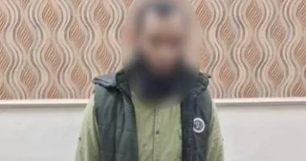 وزارة الداخلية تضبط شخصا يوزع أموالا بمحيط لجان البحيرة