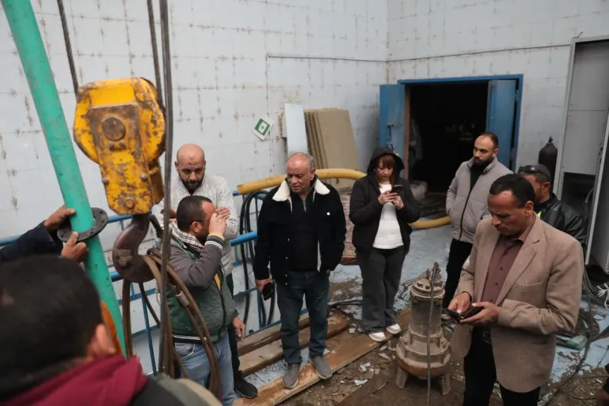 العطل و عودة المياه  عن بعض المناطق التي بها ضعف بمركزي ابنوب والفتح