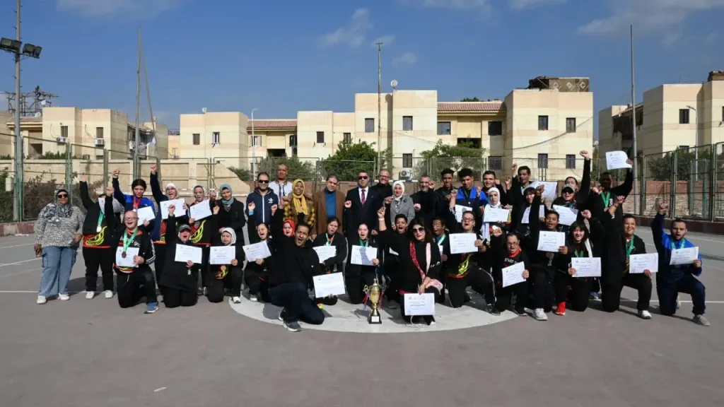 محمود فوزي يكرم أبطال ذوي الهمم ويحتفي بالإنجازات العالمية لكرة السلة