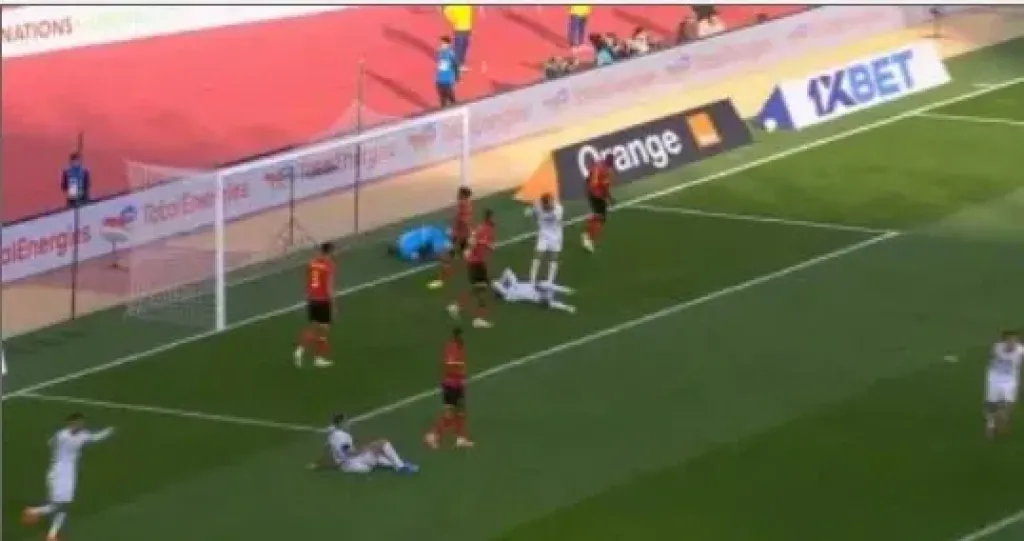 مابولولو يهدد مرمى منتخب مصر بتسديدة.. وشوبير يتصدى