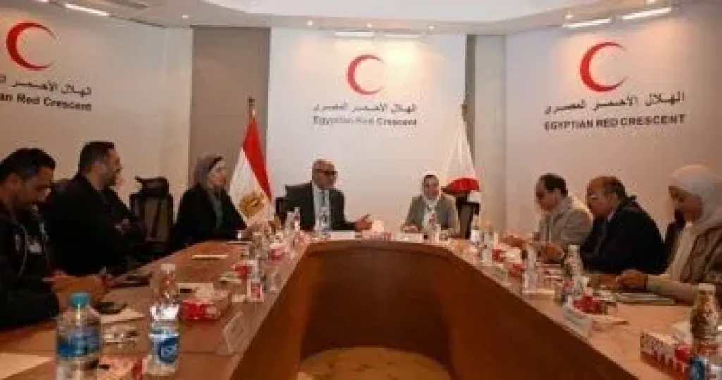 الهلال الأحمر المصرى يعلن تدريب الكوادر على الإسعافات الأولية