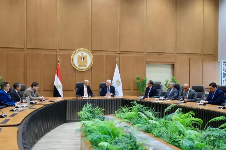 وزيرا التعليم العالي والتربية والتعليم يعقدان اجتماعًا لمناقشة تطوير مشروع الشهادات المهنية الدولية في التدريس للمعلمين