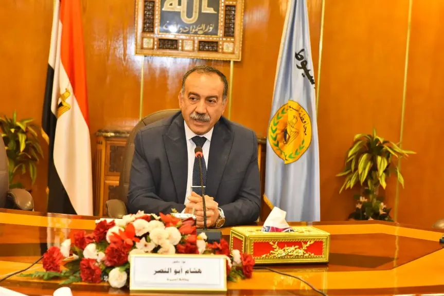 محافظ أسيوط يفتتح مركز طب الأسرة بالواسطى بتكلفة 60 مليون جنيه