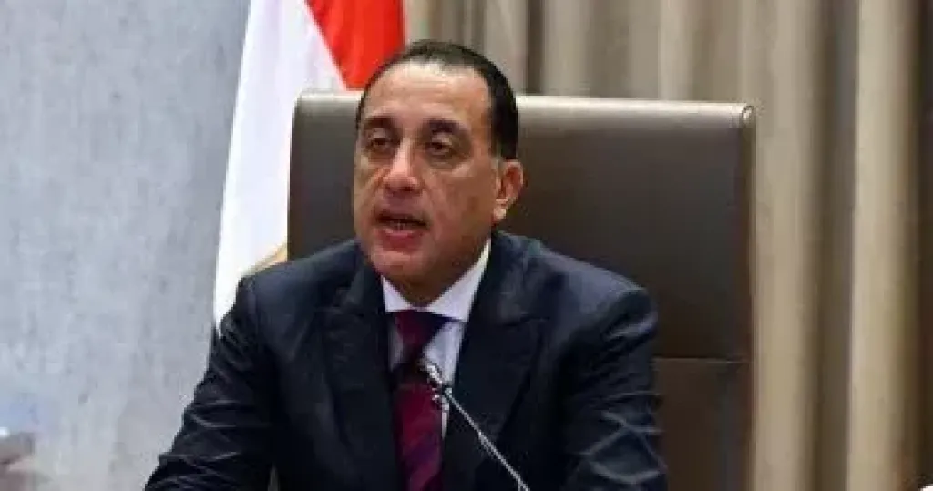 رئيس الوزراء: تطبيق التأمين الصحى الشامل يمنح المواطن الخدمة بأى مكان عام أو خاص