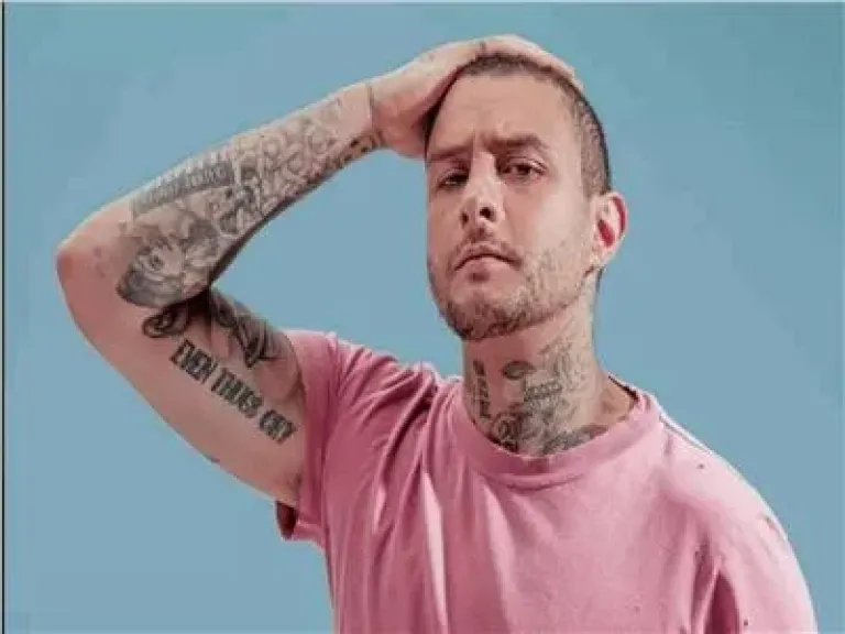 بهذه الطريقة.. أحمد الفيشاوي يحتفل بالعام الجديد