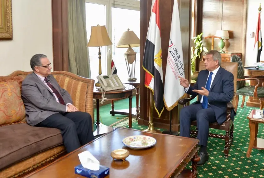 رئيس الأعلى للإعلام يلتقي د. حسام لطفي خبير الملكية الفكرية