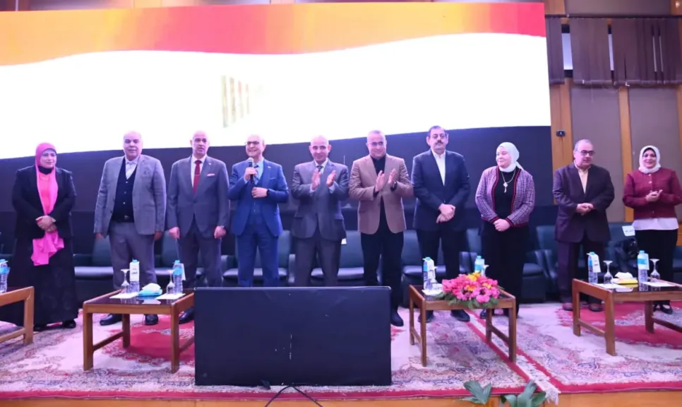 رئيس جامعة أسيوط يفتتح اليوم العلمي لدعم أطباء دفعة 59 بالنظام الحديث (5+2