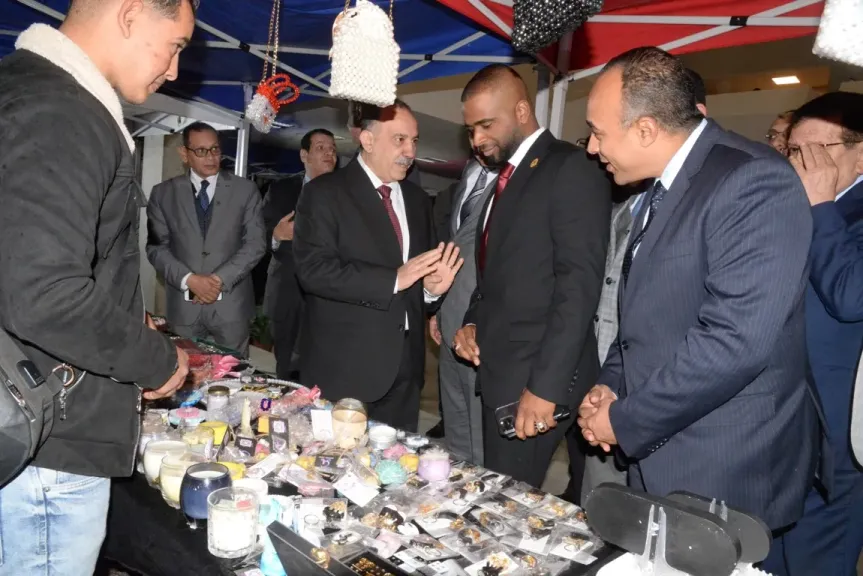 على هامش ملتقى الوعي الوطني محافظ أسيوط ومحافظ سوهاج ونائب محافظ المنيا ووفد المحكمة العربية