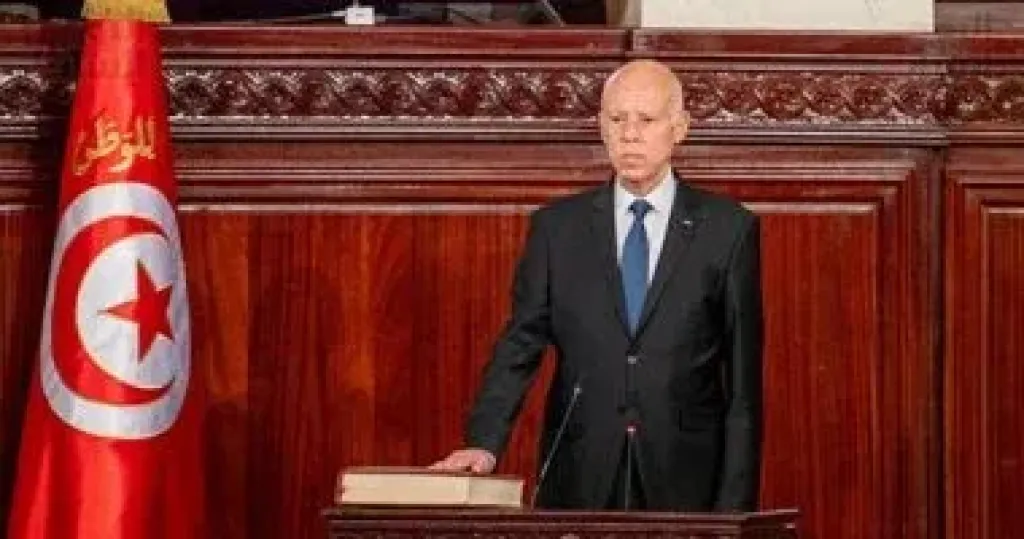 الرئيس التونسي يمدد حالة الطوارئ حتى نهاية يناير 2026