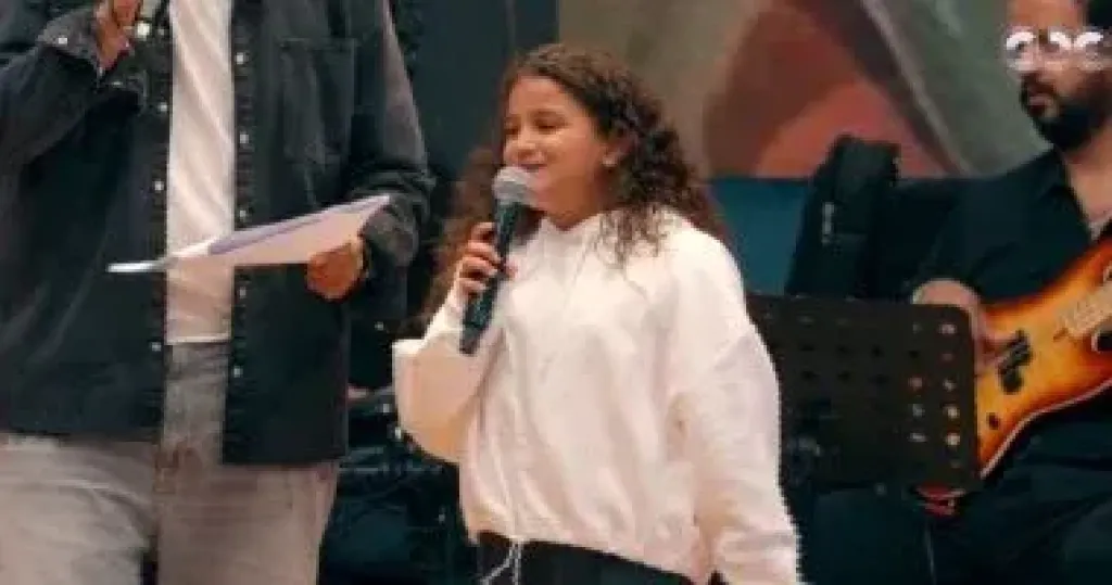 إيهاب عبد الواحد ودليلة يشعلان مسرح كاستنج بدويتو مميز