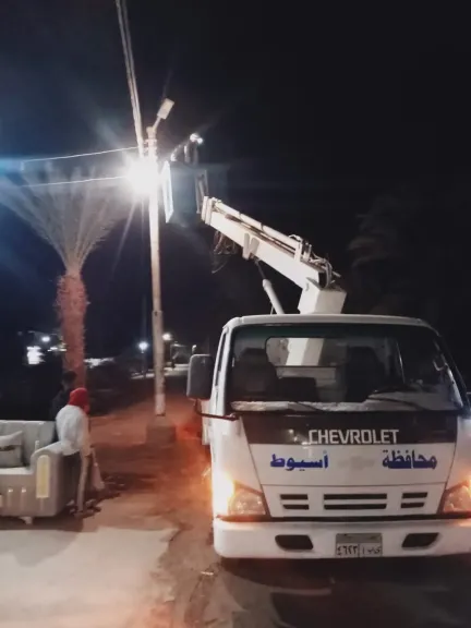 محافظ أسيوط يؤكد استمرار رفع كفاءة منظومة الإنارة… ورئيس مركز أبوتيج
