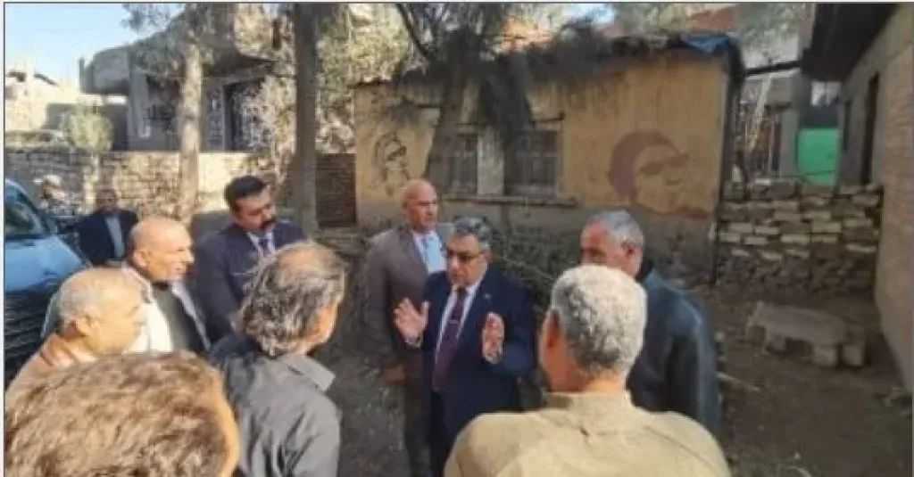 محافظ الدقهلية يزور منزل أم كلثوم بمسقط رأسها بقرية طماى الزهايرة بالسنبلاوين