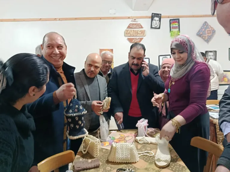 مدير تعليم أسيوط : مبادرة ” منتج وافتخر ” تواصل فعالياتها بإدارتى ساحل