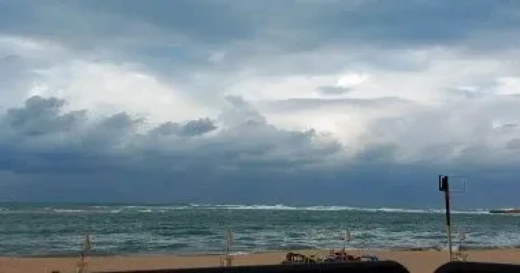 مركز المناخ: منخفض قطبى يبدأ نشاطه على الدلتا وتوقعات بوصوله حتى مدن القناة