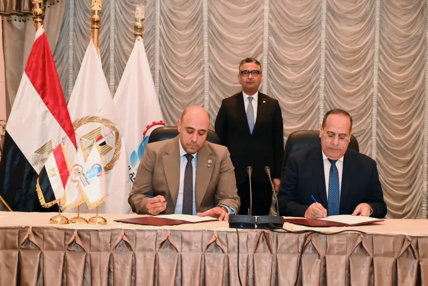 ” توقيع بروتوكول تعاون بين القابضة للصناعات الغذائية و مؤسسة تطبيق سند للتنمية الشاملة” لتوفير مليون كرتونة سلعية