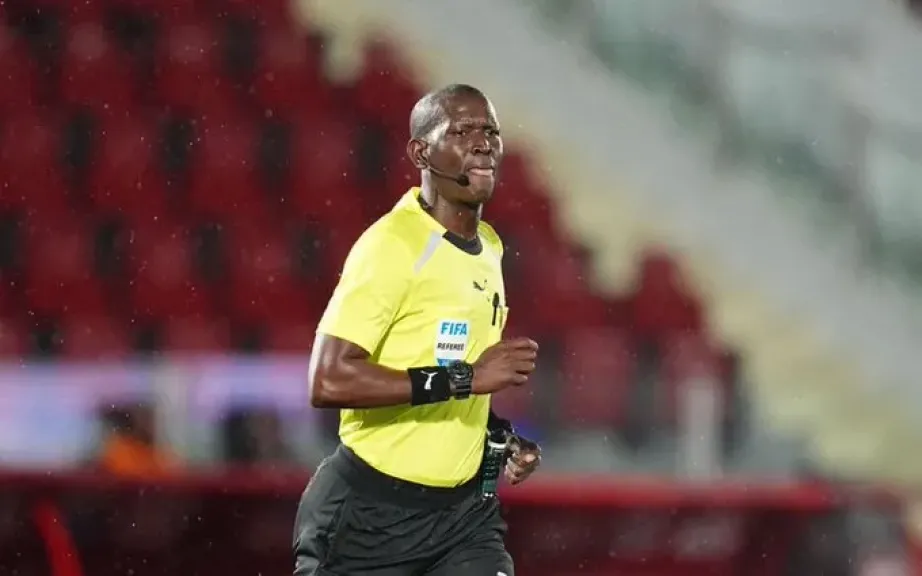 بوبو تراوري حكمًا لمواجهة المغرب وتنزانيا… وسجل مميز مع أسود الأطلس