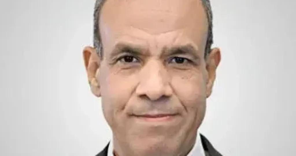 وزير الخارجية يبحث مع نظيره الإماراتى دعم مسار التهدئة وخفض التصعيد فى اليمن