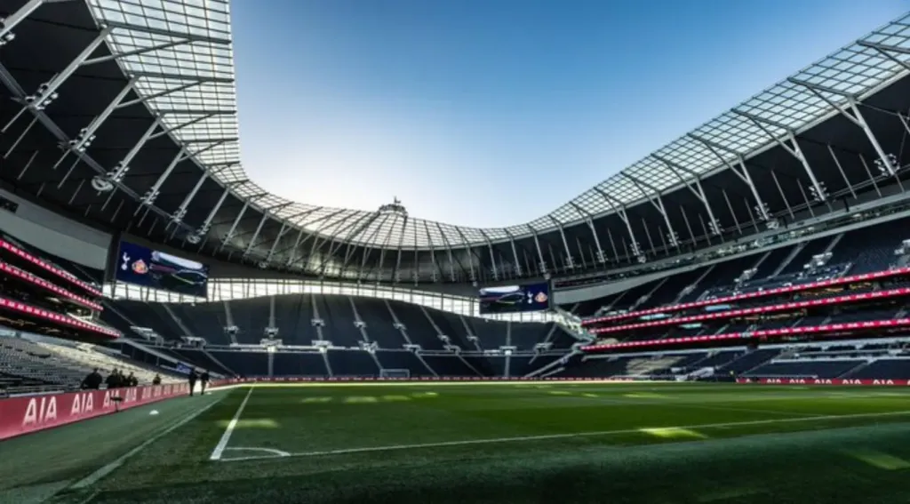 التشكيل الرسمي لمباراة توتنهام أمام سندرلاند في الدوري الإنجليزي