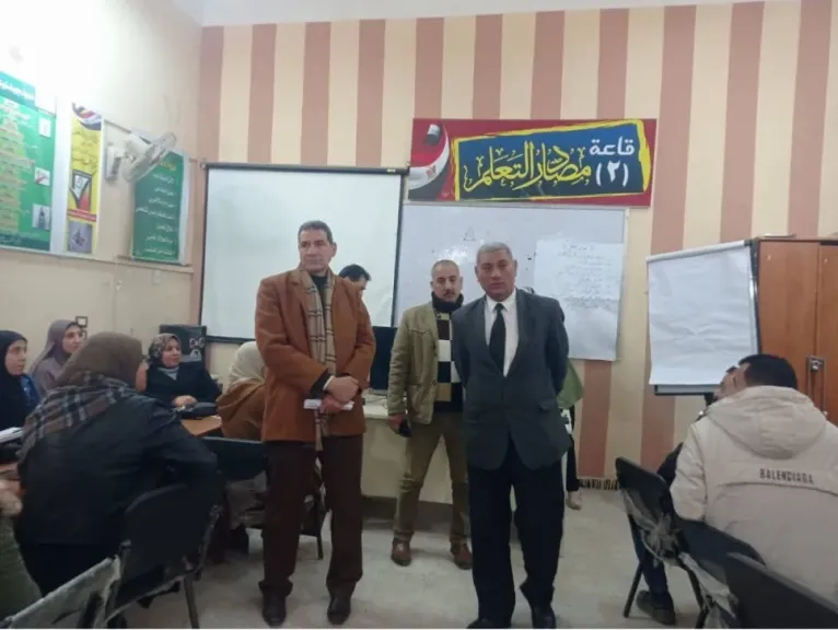 وكيل تعليم البحيرة يشهد تنفيذ تدريب معلمي الدفعة الخامسة من مسابقة ٣٠ ألف بمركز التنمية المهنية |صور