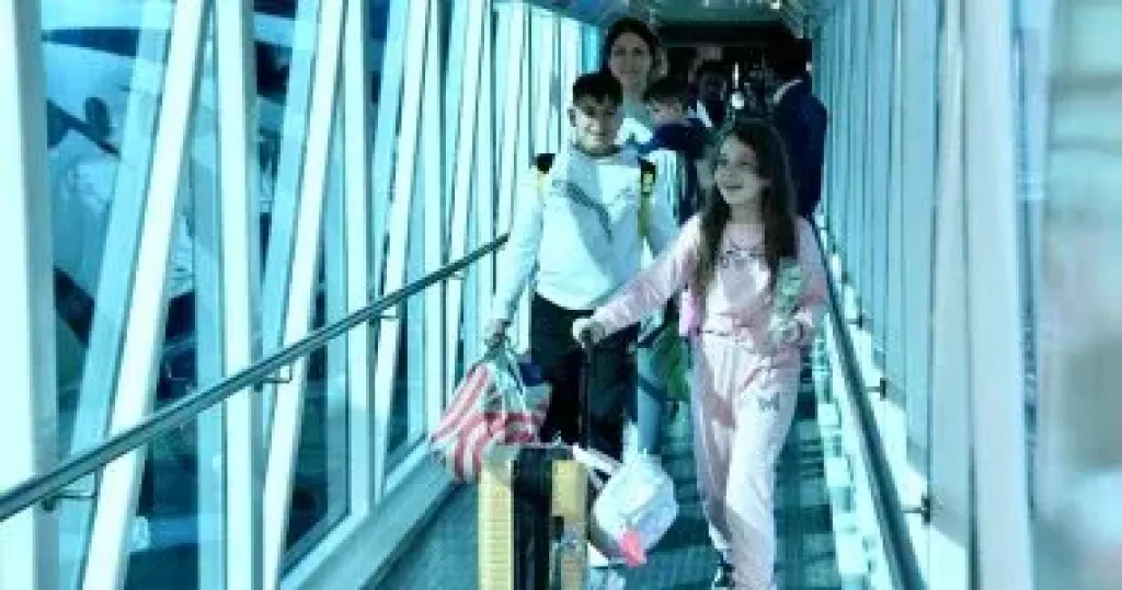 مطار القاهرة 