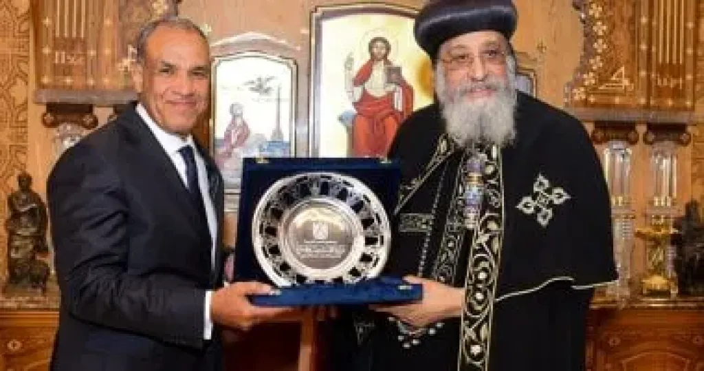 وزير الخارجية يهنئ قداسة البابا تواضروس الثانى بمناسبة عيد الميلاد المجيد