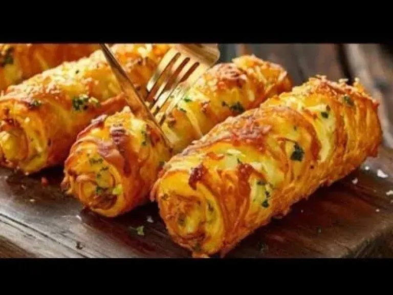 طريقة عمل لفائف البطاطس بالدجاج والخضار